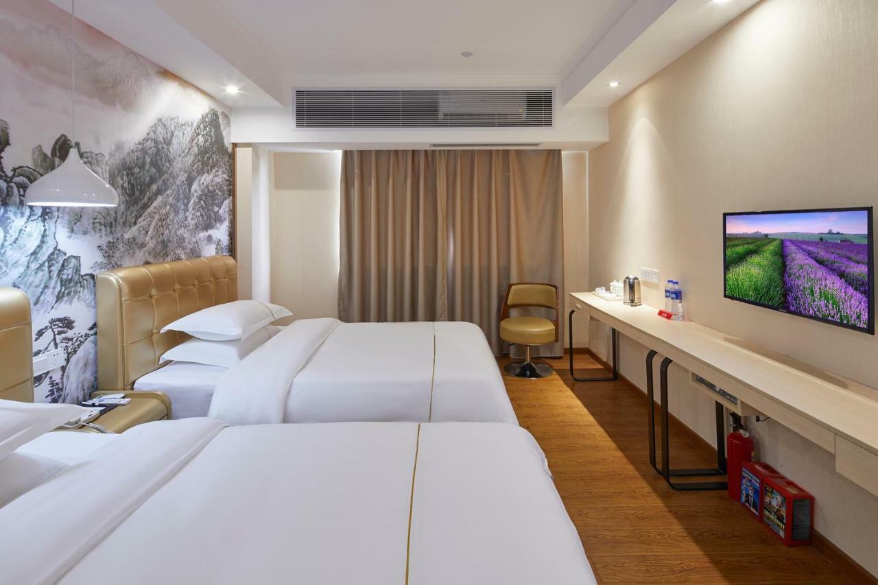 Insail Hotels Airport Road Гуанчжоу Екстер'єр фото